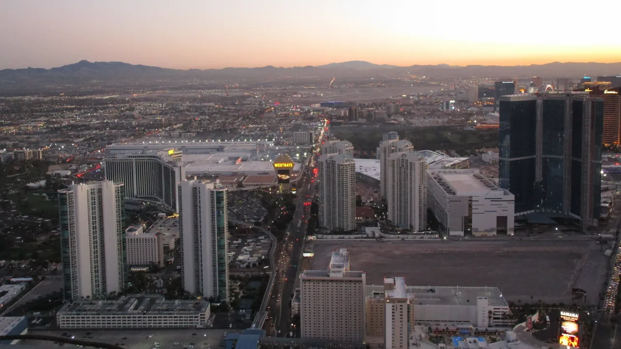 Where to Find Guard-Gated Condos in Las Vegas